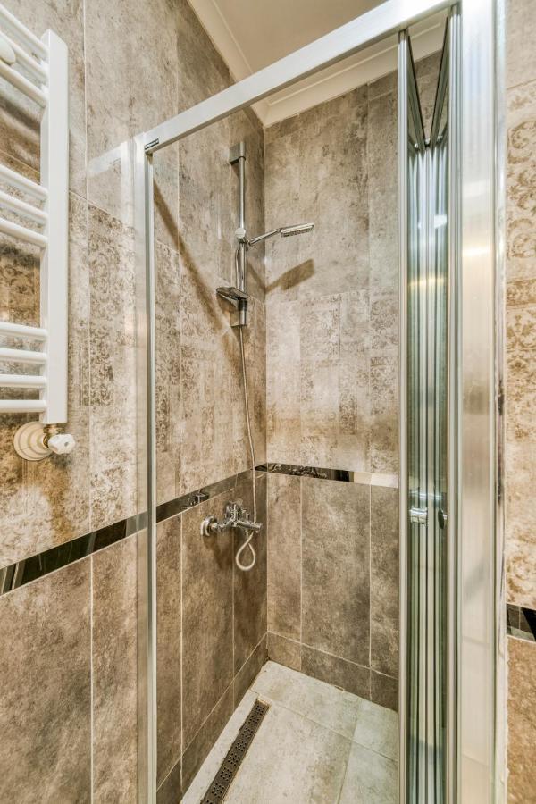 Zin D Sefin Aparts Hotel Isztambul Kültér fotó