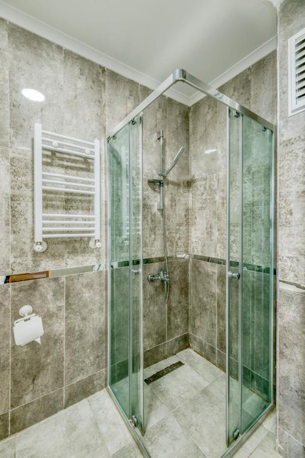 Zin D Sefin Aparts Hotel Isztambul Kültér fotó